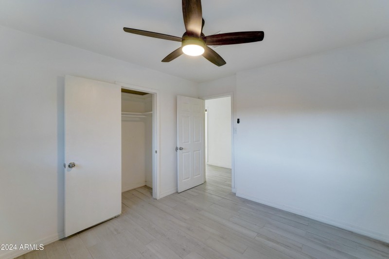 4522 N 14th Ave-23