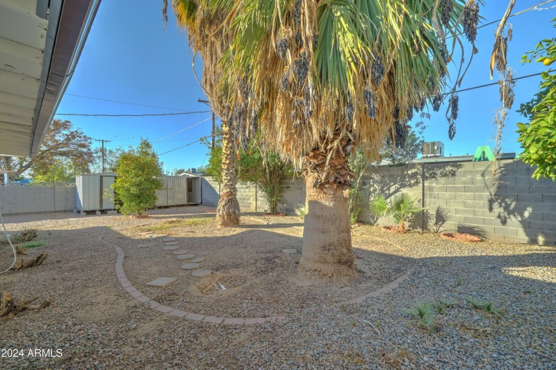 4522 N 14th Ave-33