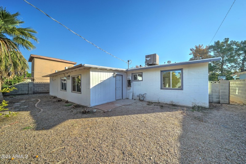 4522 N 14th Ave-35