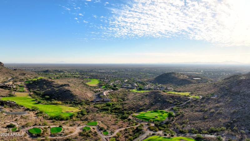 0B60C806-5EF9-49DC-9E1D-59214EF785CD