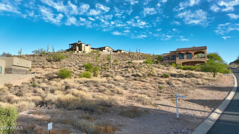 9EB5B27E-14E9-4126-8763-13AED0D6E1E6