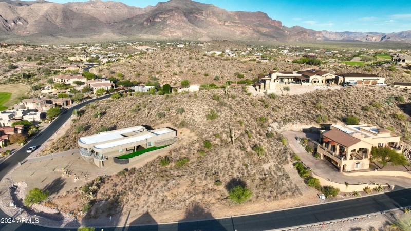 ADCC1BC5-D442-471D-8F92-56EB6F111CF6