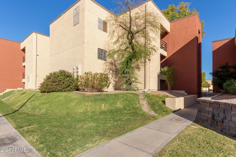 outside of unit