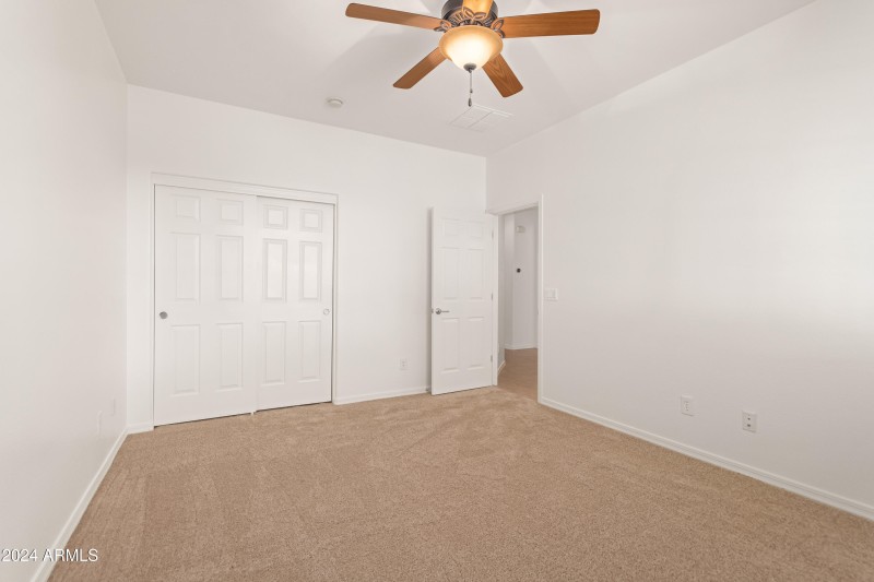 Front bedroom 2