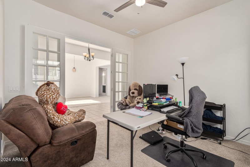 40 - Tripoli 4th bed - office