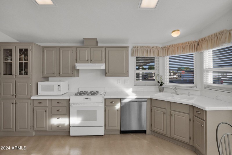 Large Kitchen