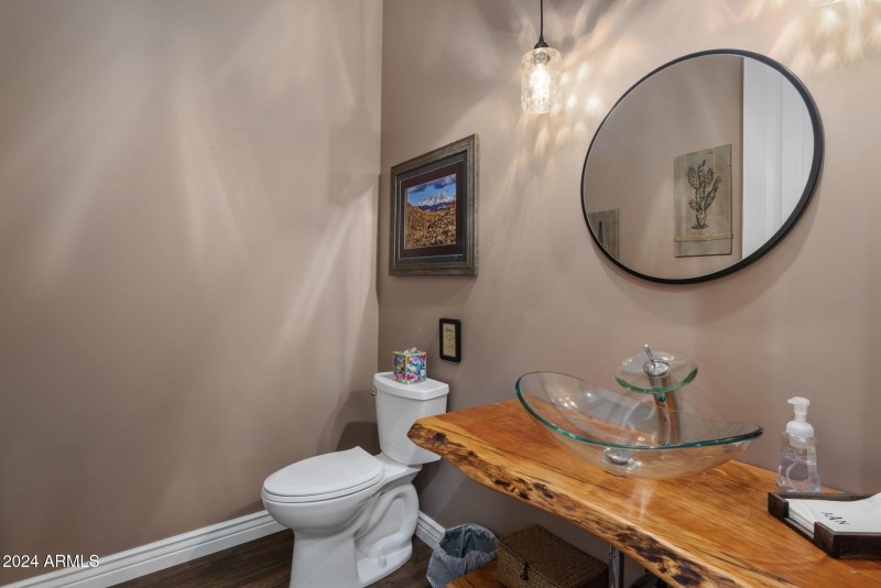 Powder Room