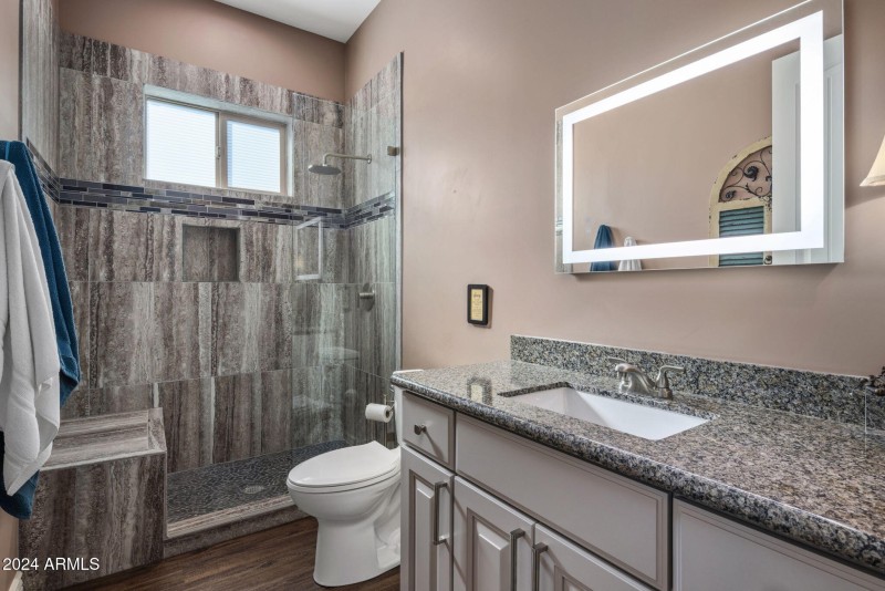 Suite Bath