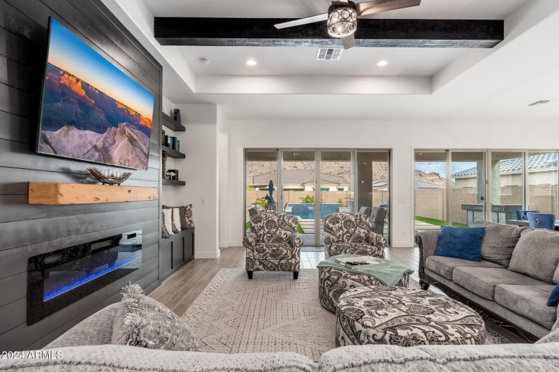 21354 W Minnezona Ave - 12