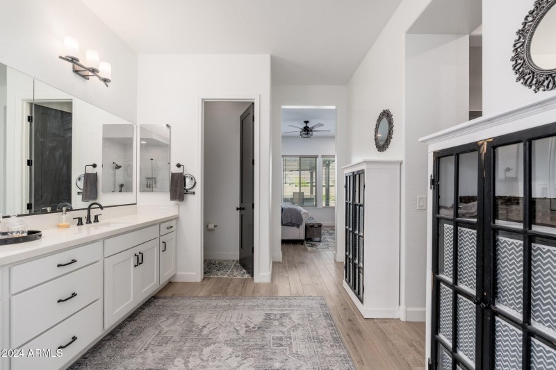 21354 W Minnezona Ave - 22