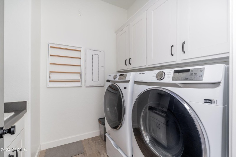 21354 W Minnezona Ave - 33