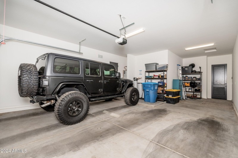 21354 W Minnezona Ave - 35