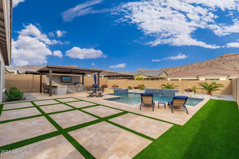 21354 W Minnezona Ave - 38