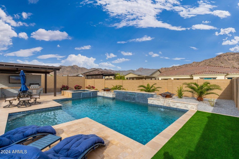 21354 W Minnezona Ave - 41