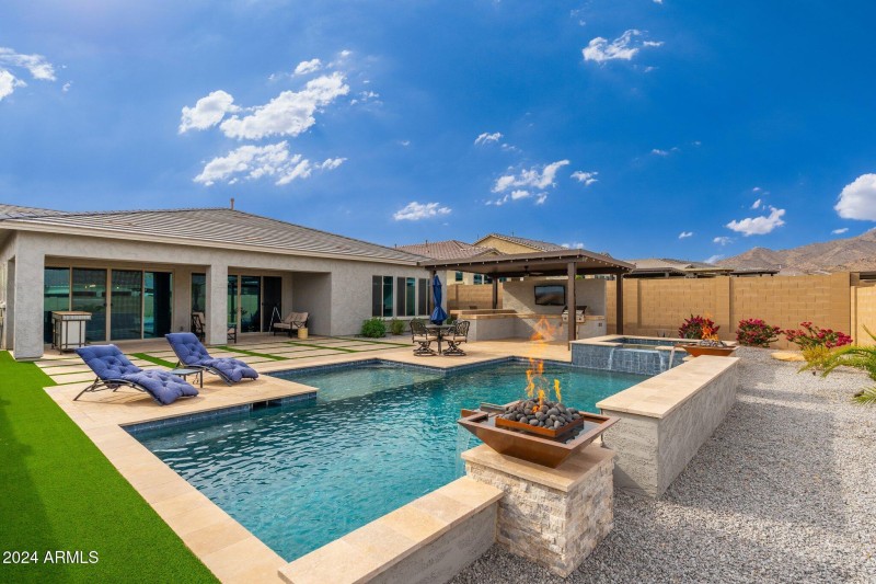 21354 W Minnezona Ave - 42