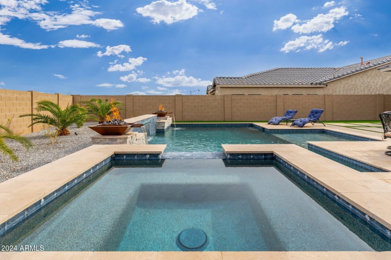 21354 W Minnezona Ave - 46