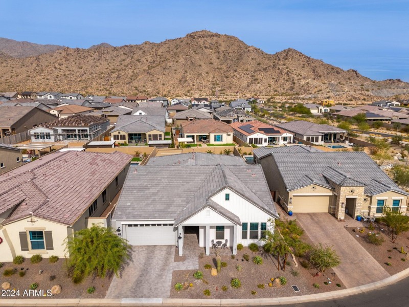 21354 W Minnezona Ave - 52