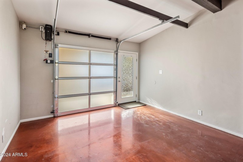 10-web-or-mls-D46A8509