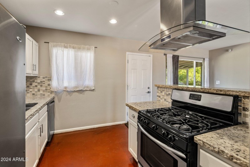 14-web-or-mls-D46A8539