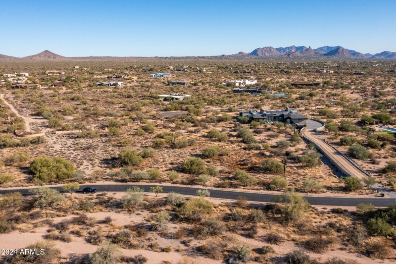 13-web-or-mls-DJI_0542