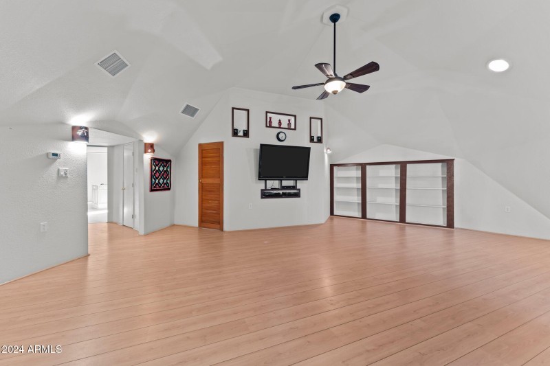13-web-or-mls-DSC09609