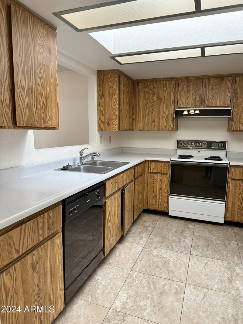Kitchen 2