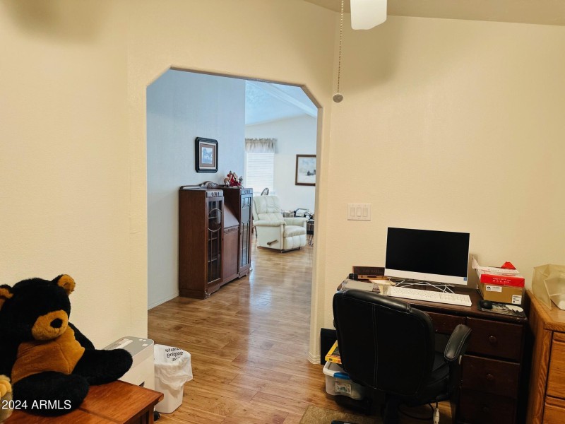 3 Beroom/den