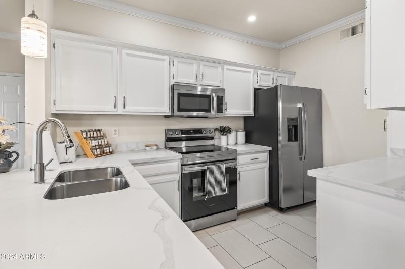 Kitchen 3