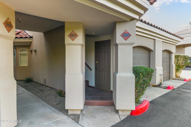 01-Front Of Condo
