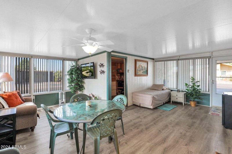 Beautiful AZ Room