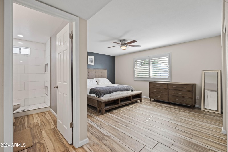 5a primary bedroom