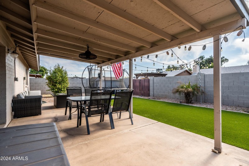 8a backyard