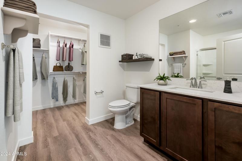 21606n23rdaveunit1052bedhighres13