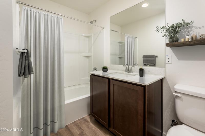 21606n23rdaveunit1052bedhighres23