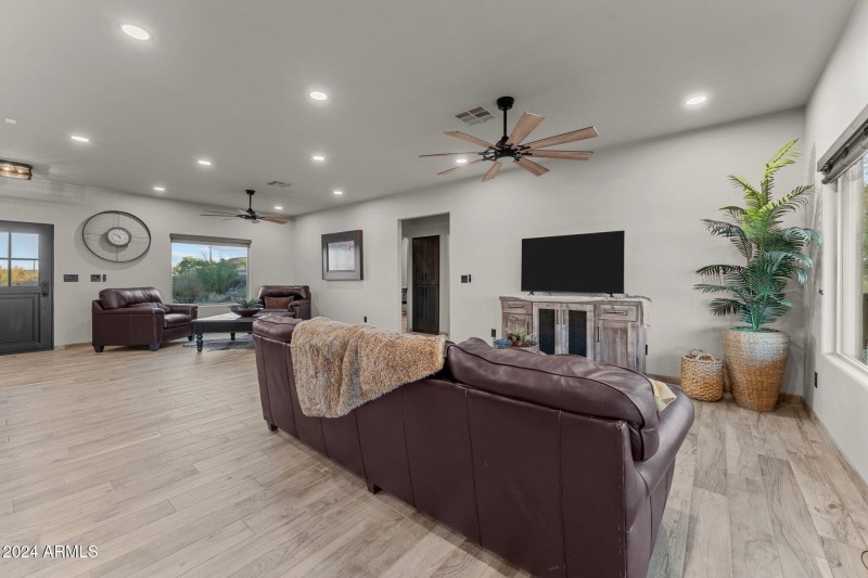25-web-or-mls-DSC00725
