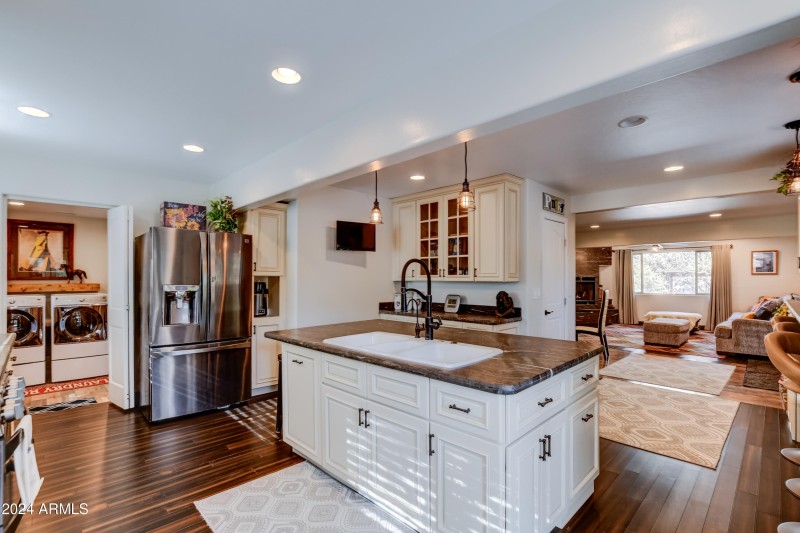 Kitchen 3