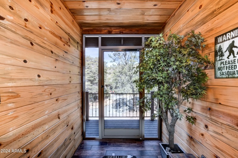 Porch Entry Way 1