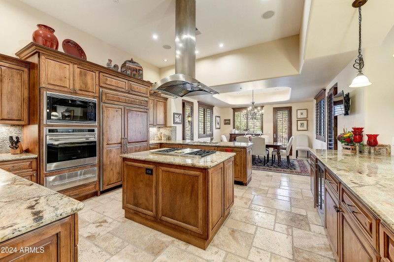 013_Kitchen
