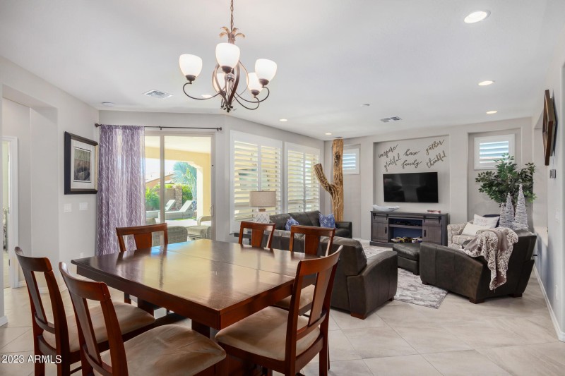 Dining/Family Room