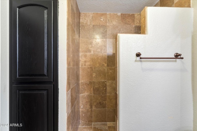 067-Bathroom
