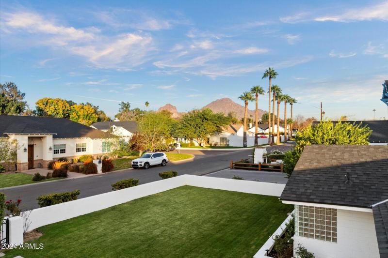 Camelback Mountain Views