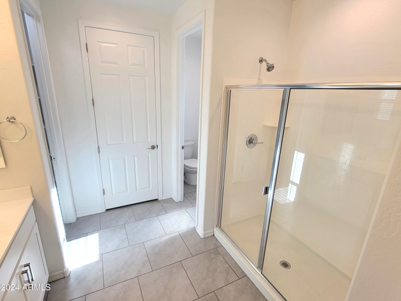 MtrBath2 -18128 N Bell Pointe
