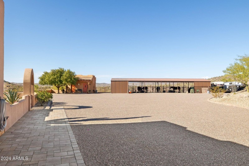 5-web-or-mls-2035-giana-dr