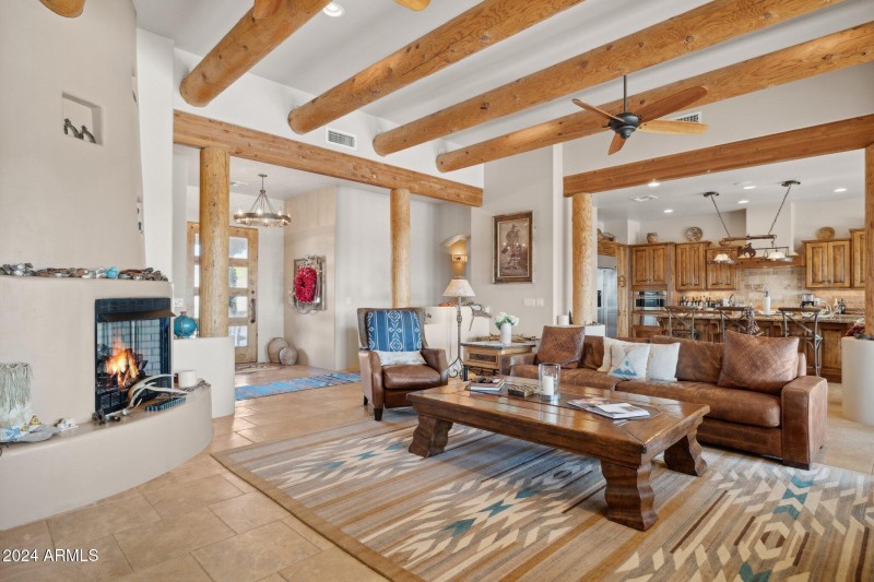9-web-or-mls-2035-giana-dr