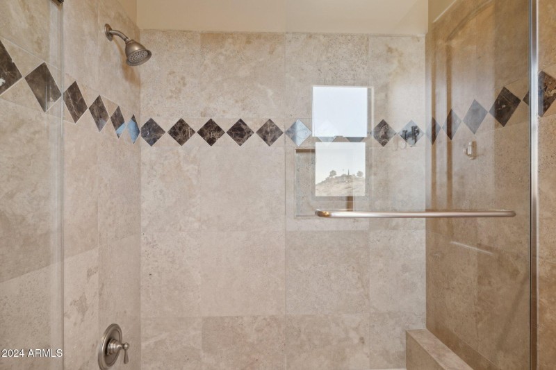 35-web-or-mls-2035-giana-dr