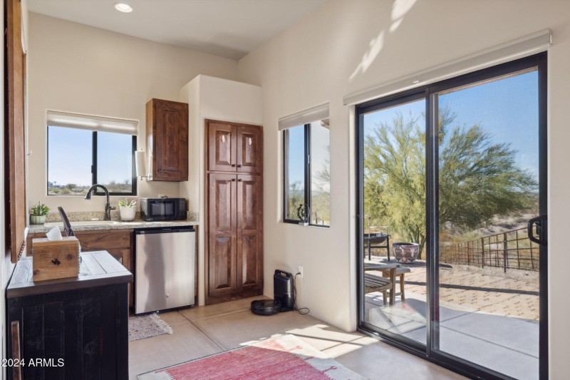 41-web-or-mls-2035-giana-dr