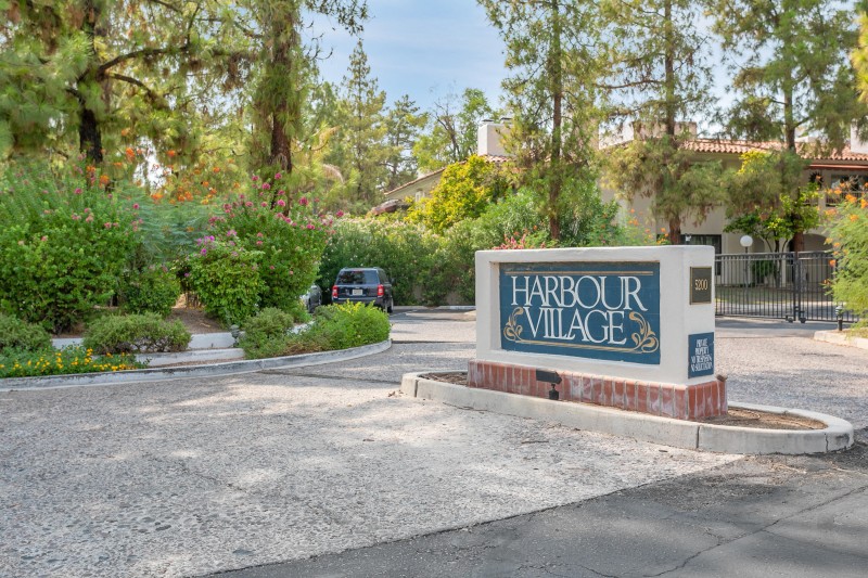 Gated Community - Harbour Harbor Village