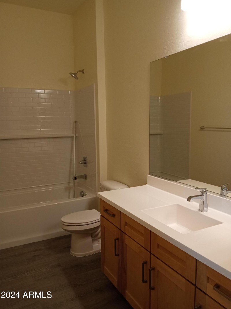 Bath 2 Tub/Shower Combo
