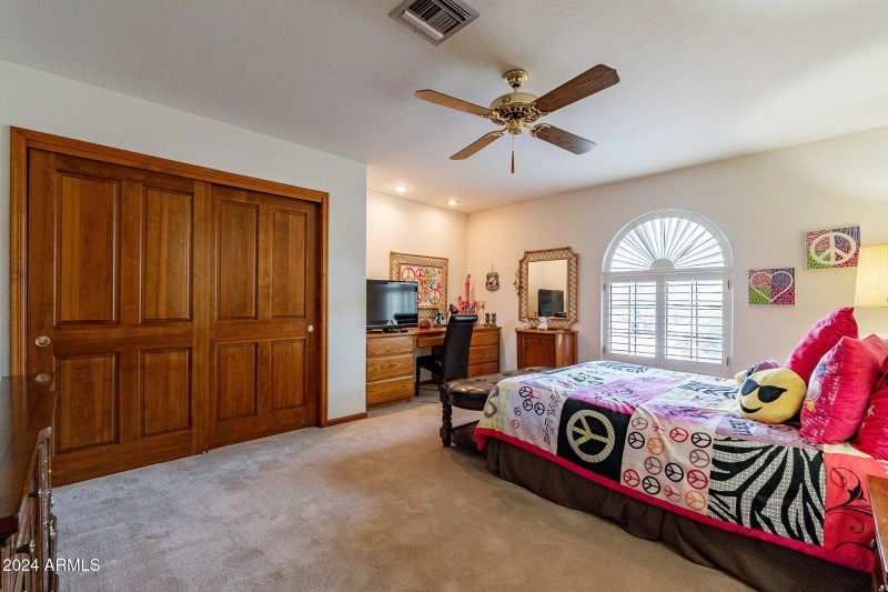 Bedroom Desk