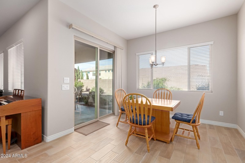 Breakfast nook